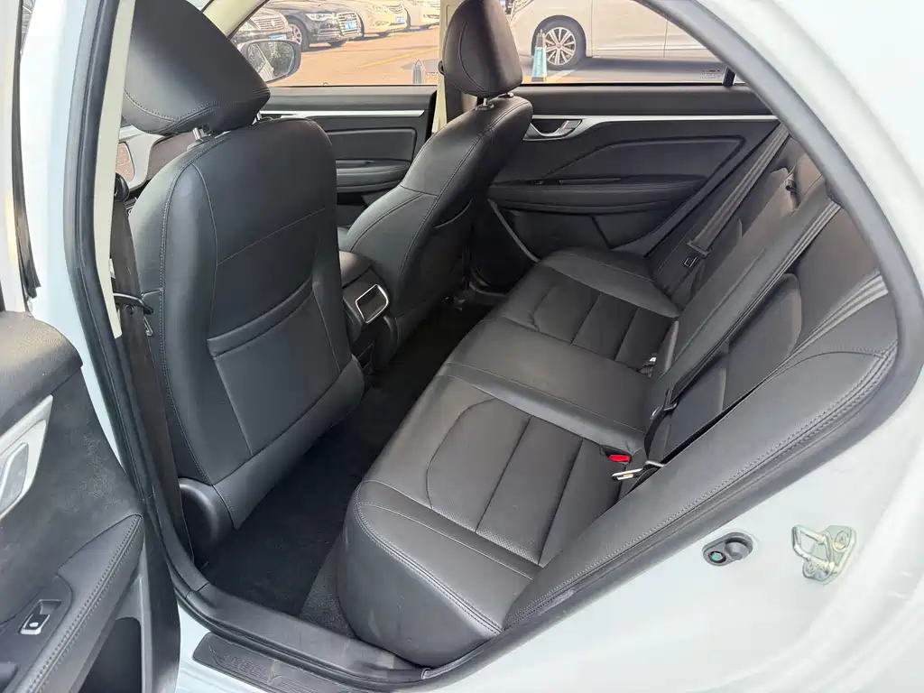 Geely Vision — миниатюра 3