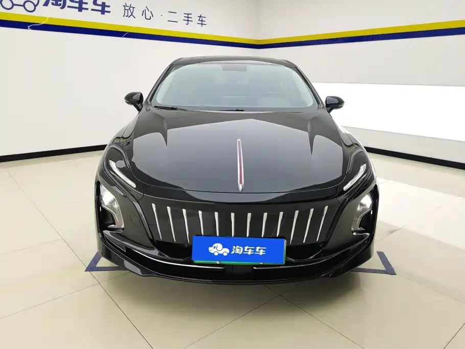 Hongqi Hongqi E-QM5 — миниатюра 2