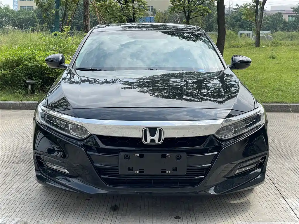 Honda Accord — миниатюра 2