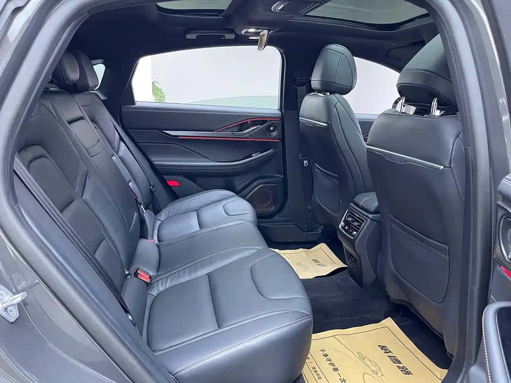 Lincoln Z — миниатюра 16