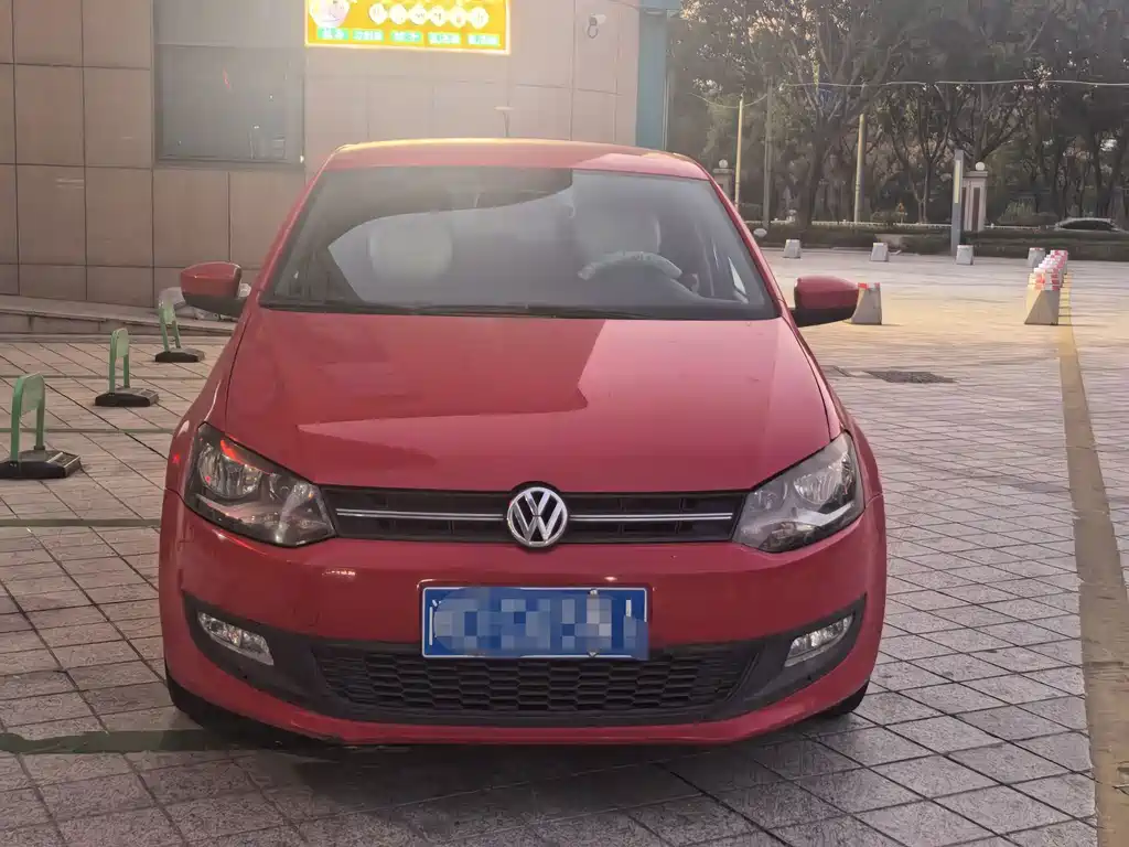 Volkswagen Polo — миниатюра 2