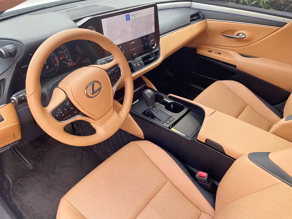 Lexus ES — миниатюра 10