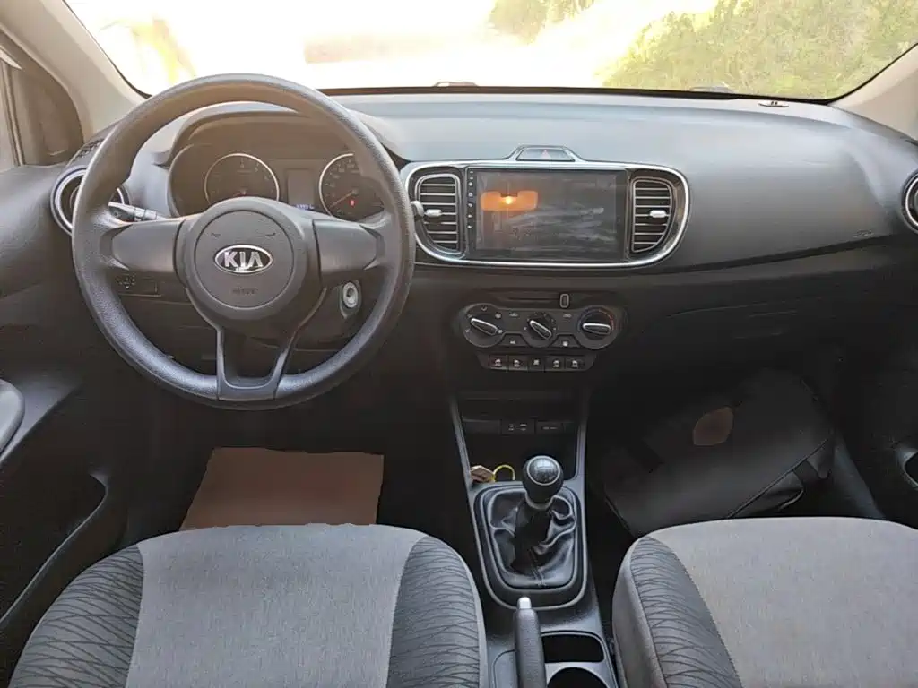 Kia Huanchi — миниатюра 10