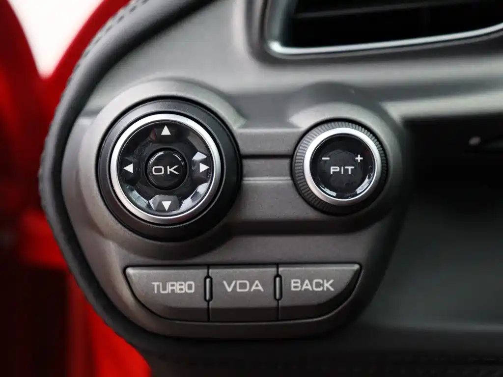 Ferrari 488 — миниатюра 6