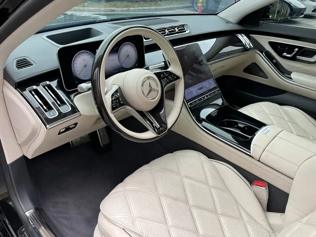 Mercedes-Benz S-Class — миниатюра 11