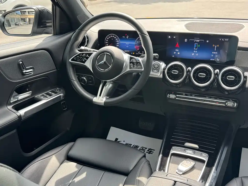 Mercedes-Benz GLB 2024 GLB 200
