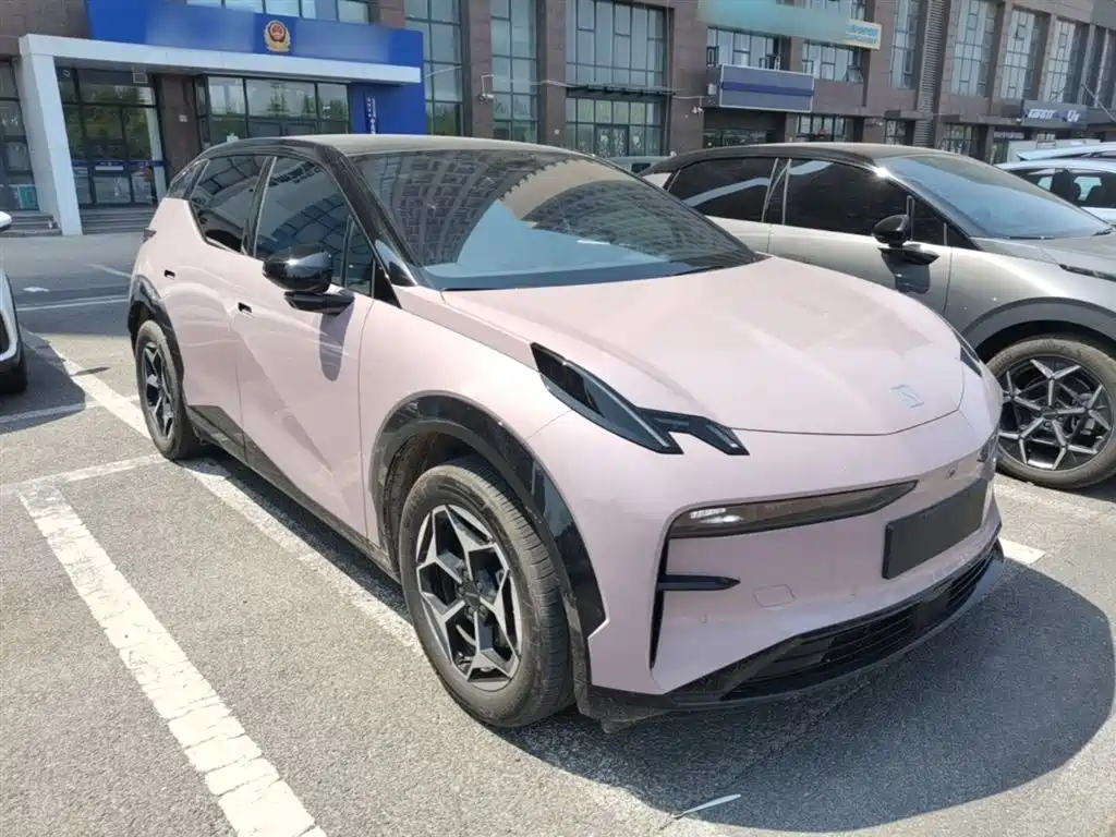 Zeekr X 2025 мест