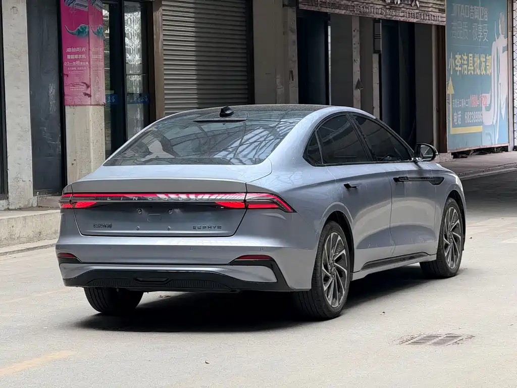 Lincoln Z 2025 2.0T