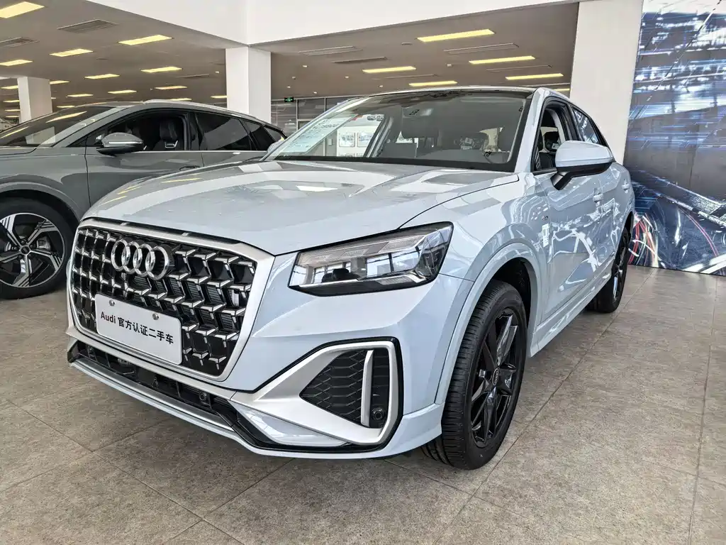 Audi Q2L 2026