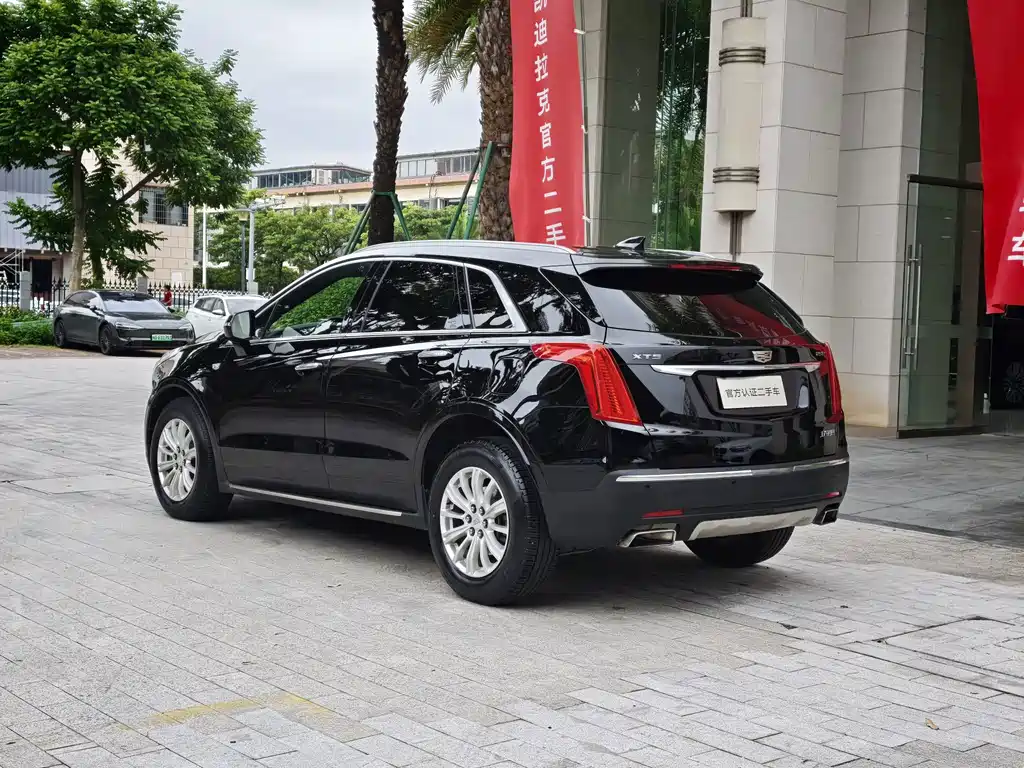 Cadillac XT5 — миниатюра 5
