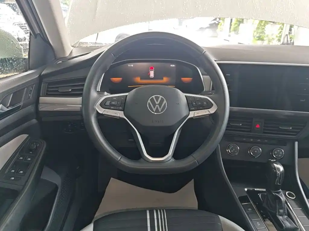 Volkswagen Bora — миниатюра 11