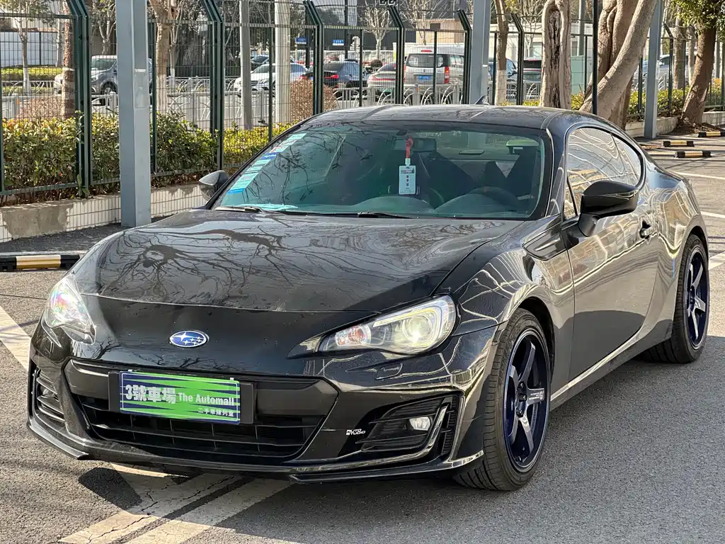 Купить Subaru BRZ
