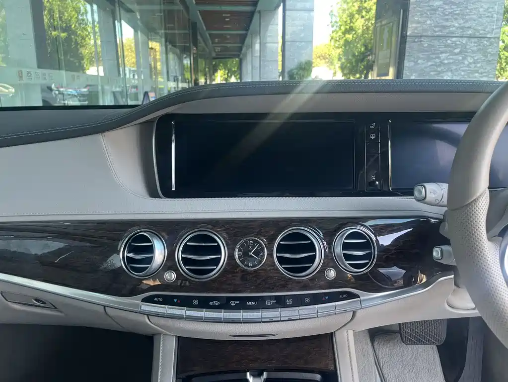 Mercedes-Benz S-Class S 2016 S 320 L Luxury