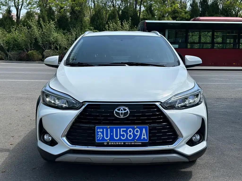 Toyota Yaris L 2022