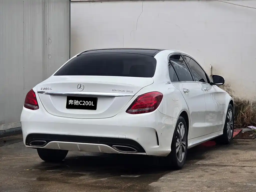 Mercedes-Benz C-Class — миниатюра 18