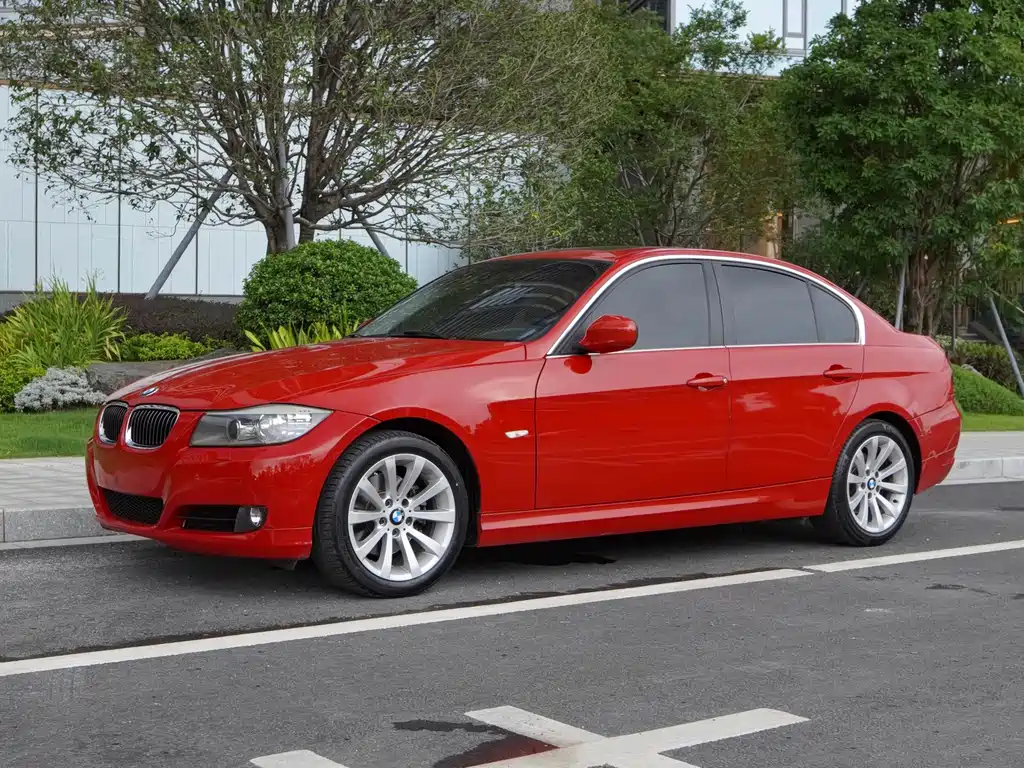 BMW 3 Series 2011