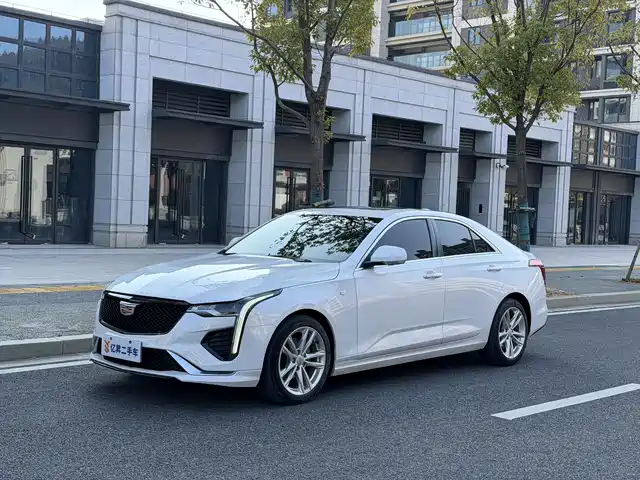 cadillac ct4