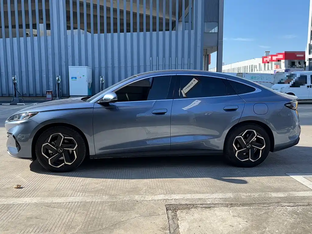 BYD SEAL 06 NEW ENERGY