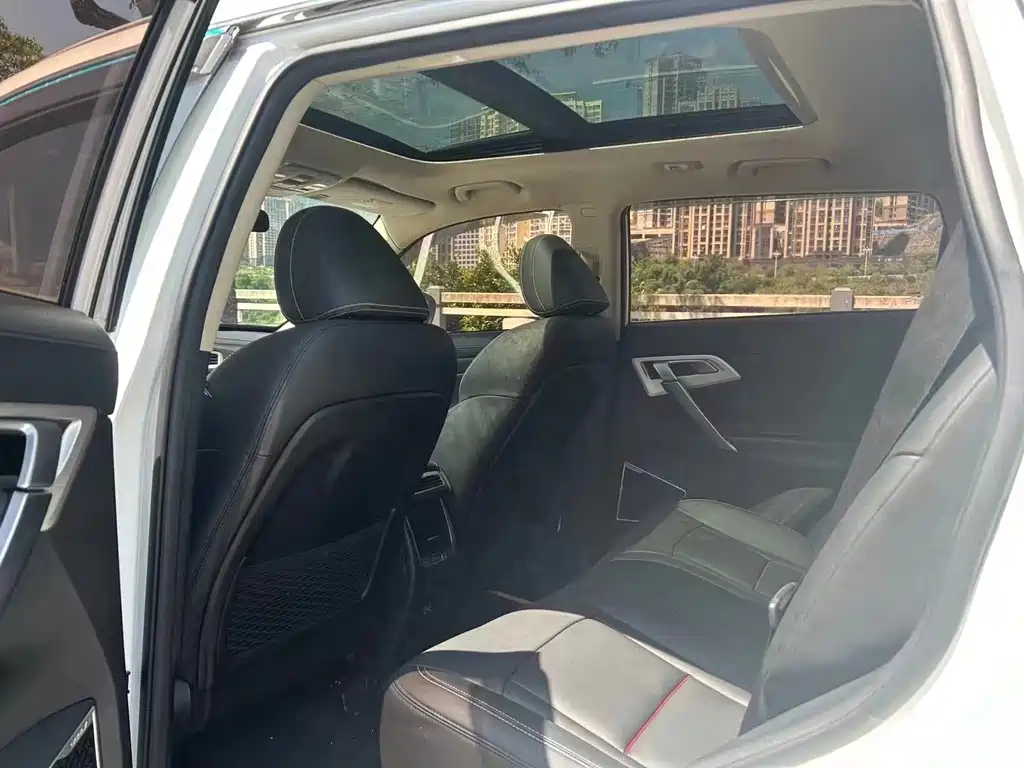 GEELY AUTOMOBILE BOYUE