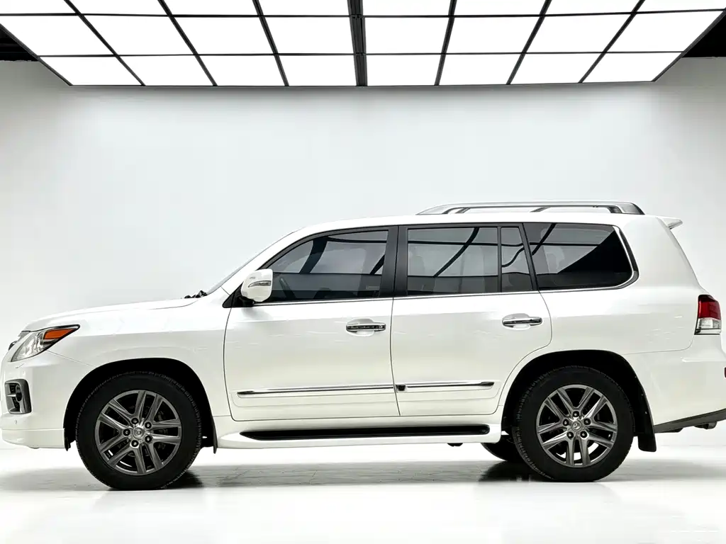 Lexus LX 2015 LX570