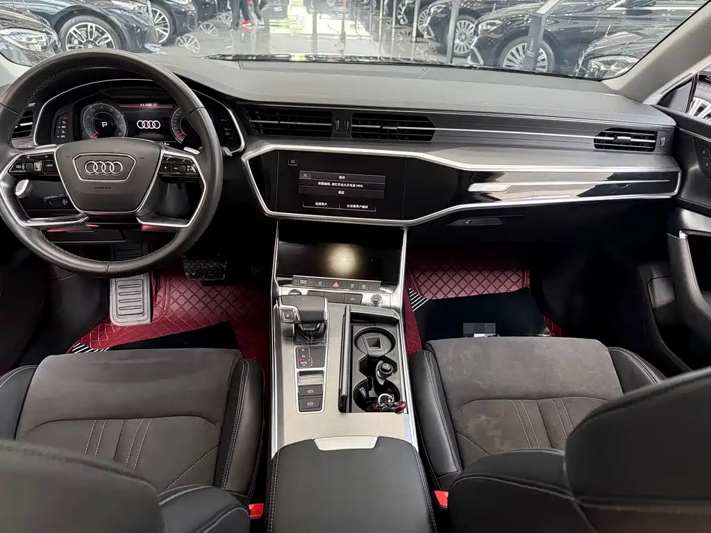 Audi A7L 2024 45TFSI S-line