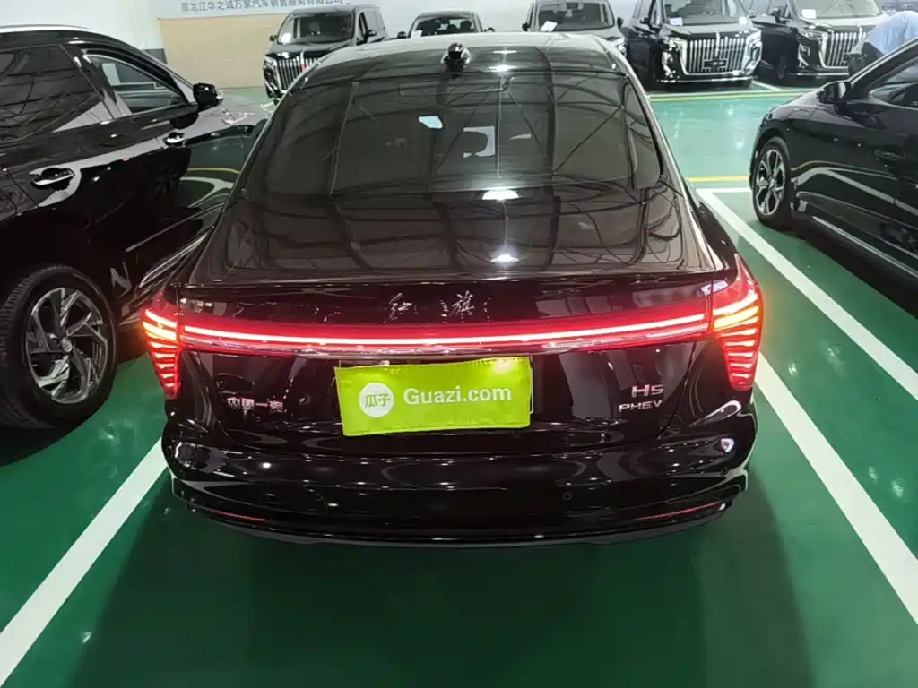 Hongqi Hongqi H5 PHEV — миниатюра 6