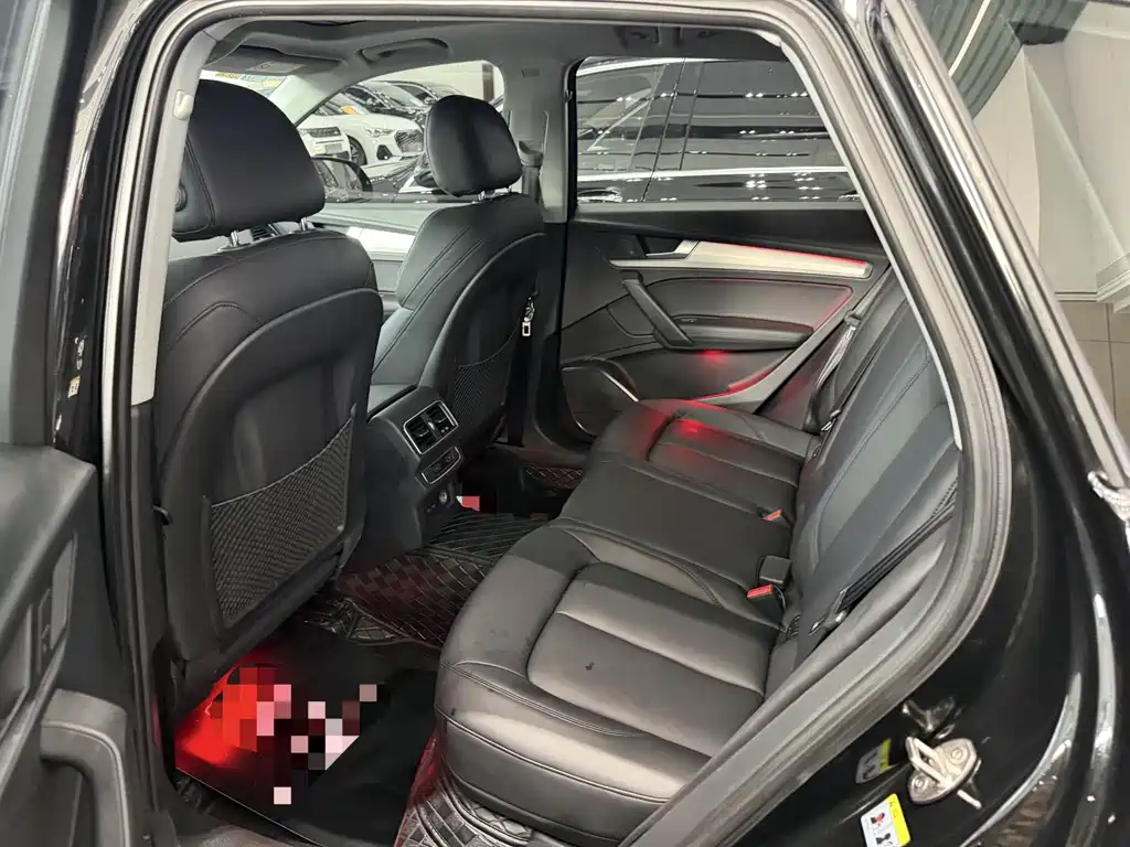 Audi Q5L 2020 40 TFSI Fashion