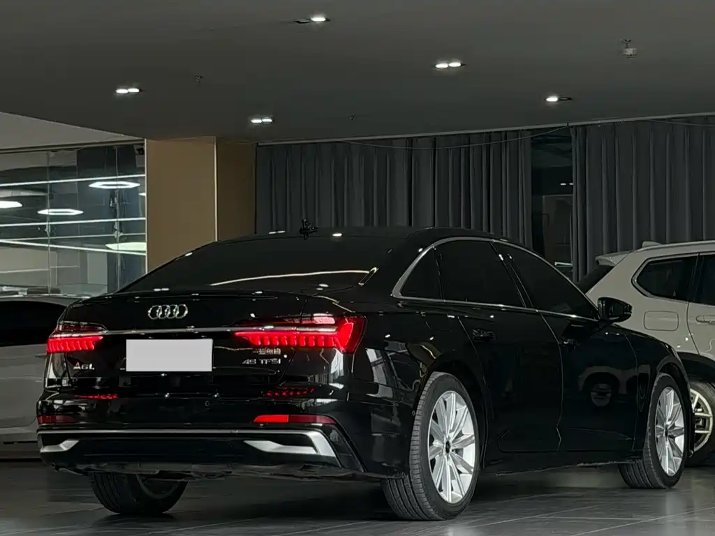 Audi A6L — миниатюра 9