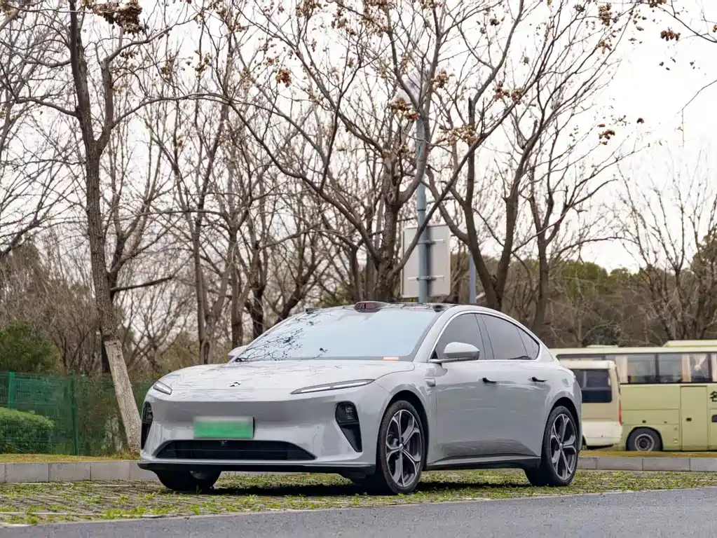 NIO NIO ET5