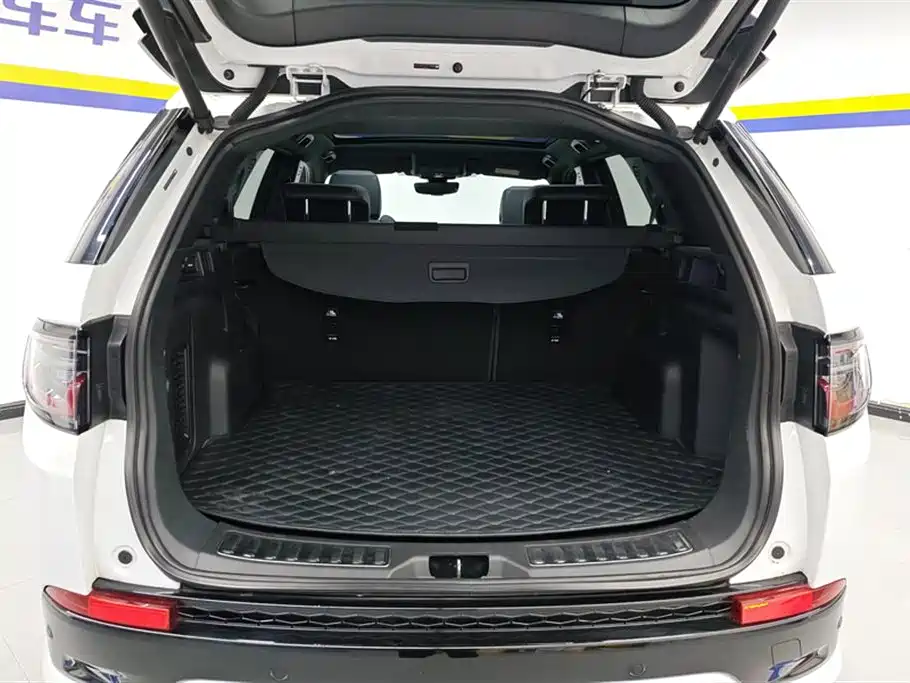 LAND ROVER DISCOVER SPORTS