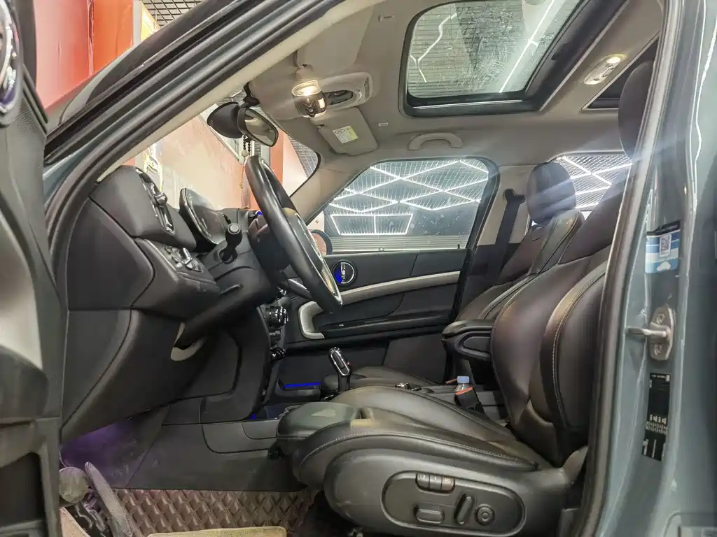MINI Mini Countryman — миниатюра 8