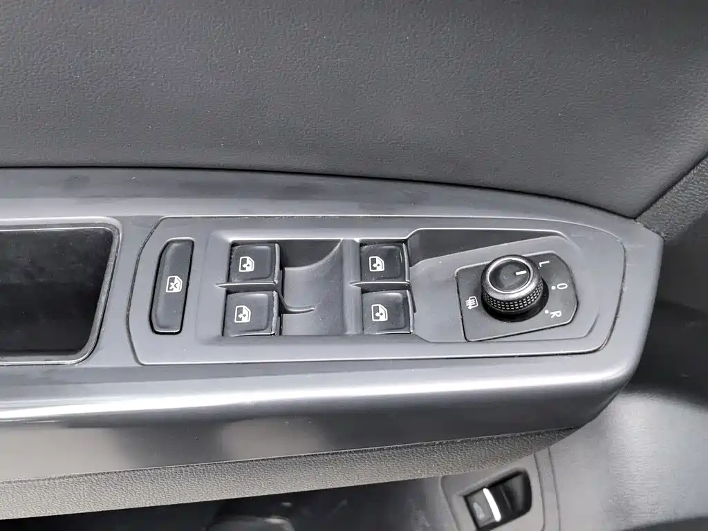 Volkswagen Teramont — миниатюра 9