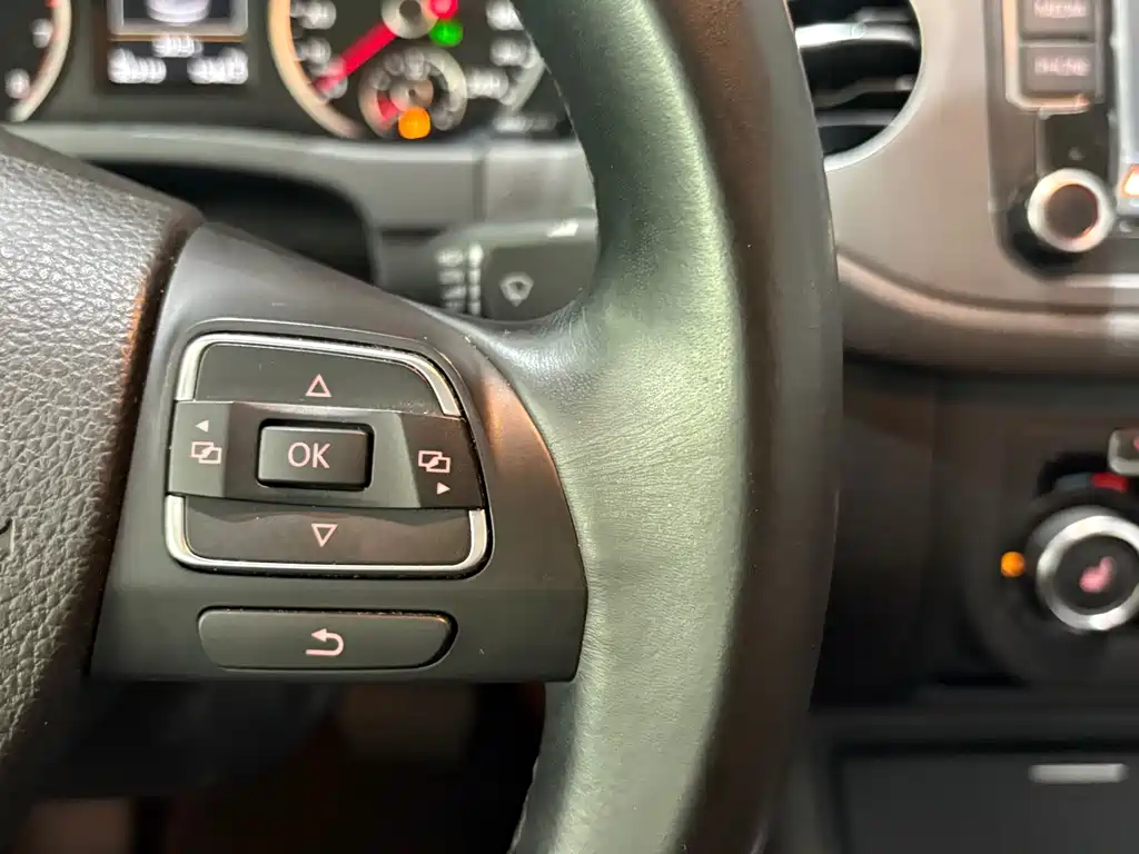 Volkswagen Tiguan — миниатюра 10