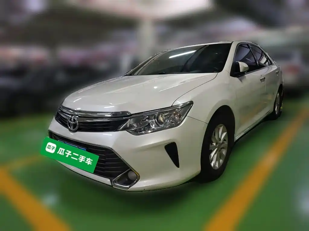 Toyota Camry 2016