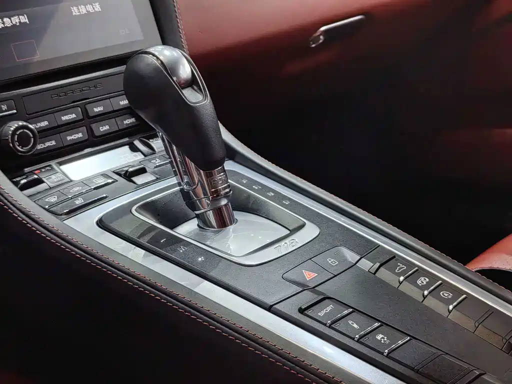 Porsche 718 — миниатюра 12