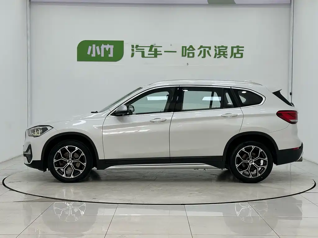 BMW X1 — миниатюра 5