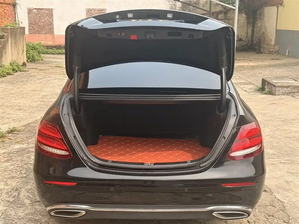 Mercedes-Benz E-Class E 2020 E 260 L