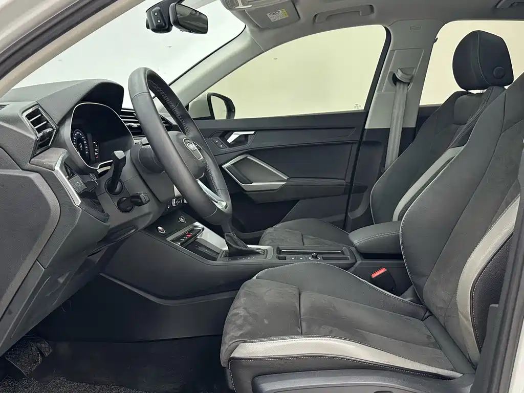 Audi Q3 — миниатюра 7