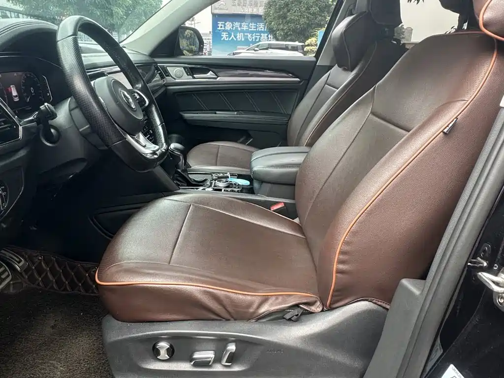 Volkswagen Teramont — миниатюра 6