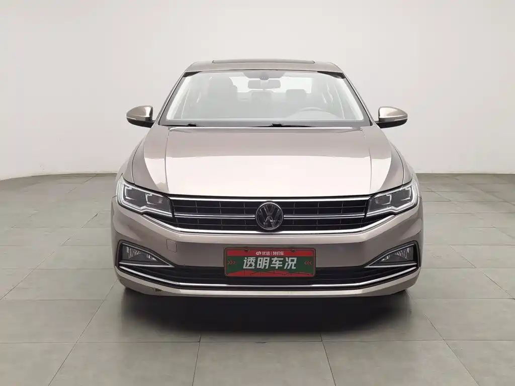 Volkswagen Bora — миниатюра 3
