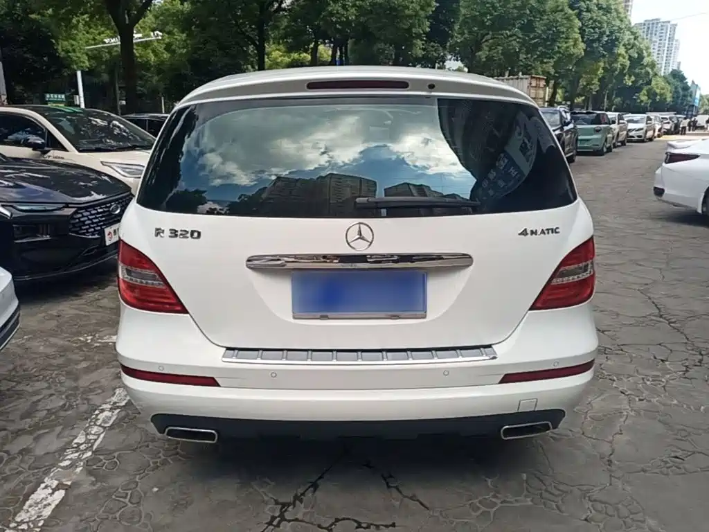 Mercedes-Benz R 2014 R 320 4MATIC