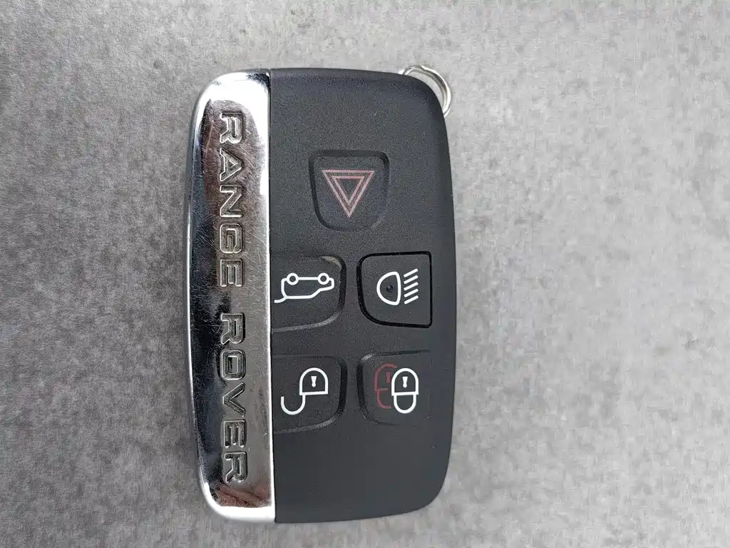 Land Rover Sport — миниатюра 11