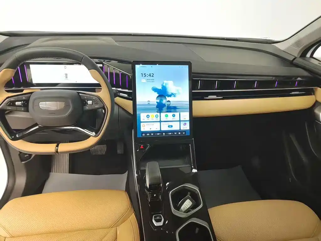 Geely Boyue L — миниатюра 12