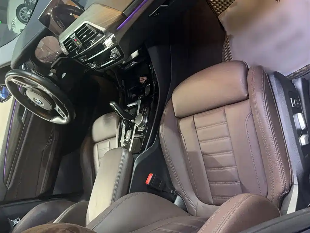 BMW X3 — миниатюра 13
