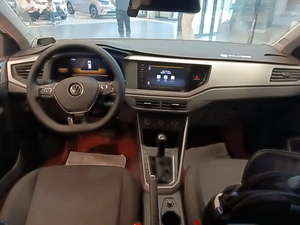 Volkswagen Polo — миниатюра 10