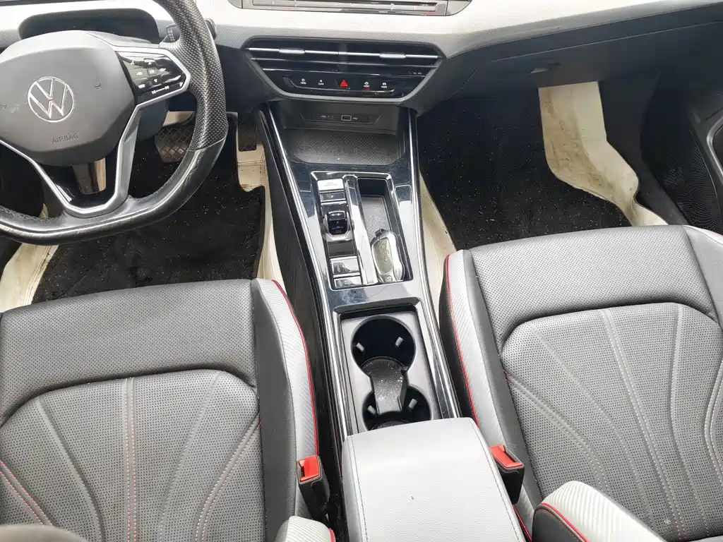 Volkswagen Lamando — миниатюра 6