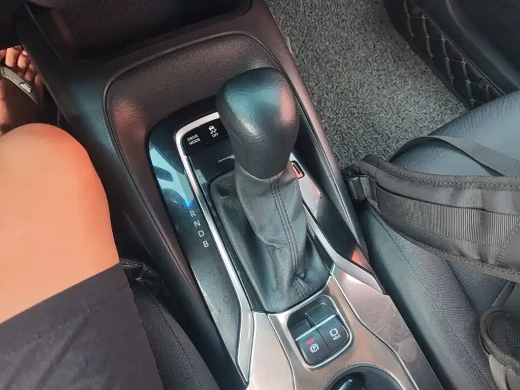 Toyota Corolla — миниатюра 14