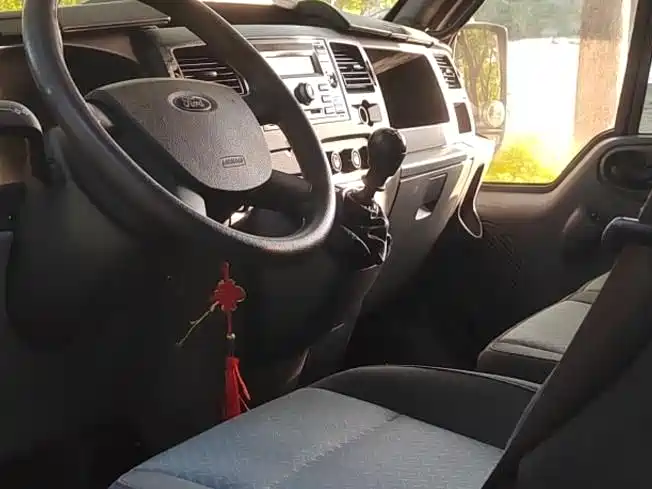 Ford Transit 2019 2.2T 6 мест VI