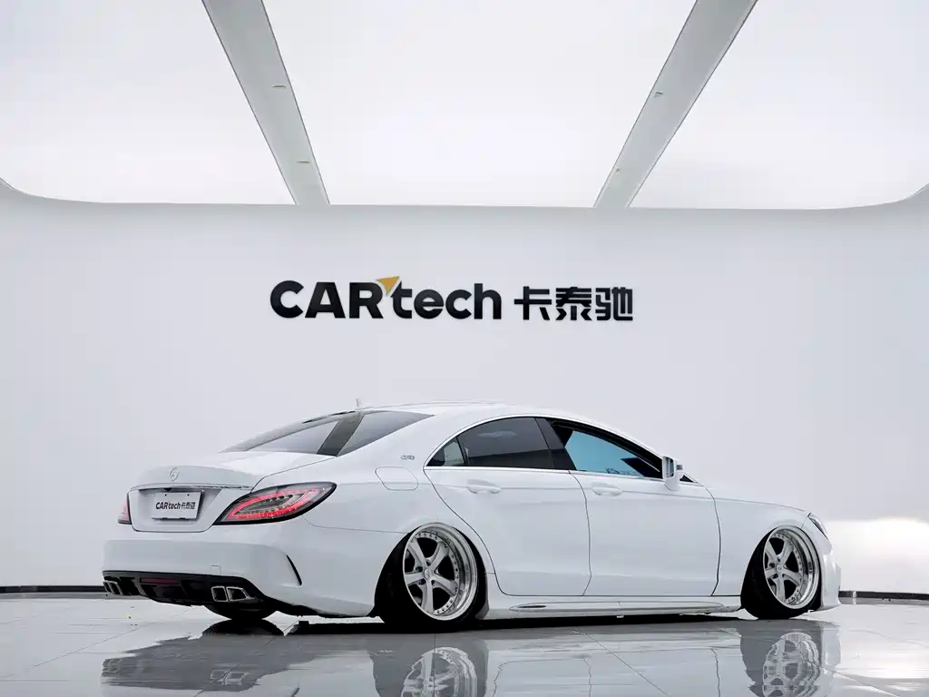 Mercedes-Benz CLS — миниатюра 16