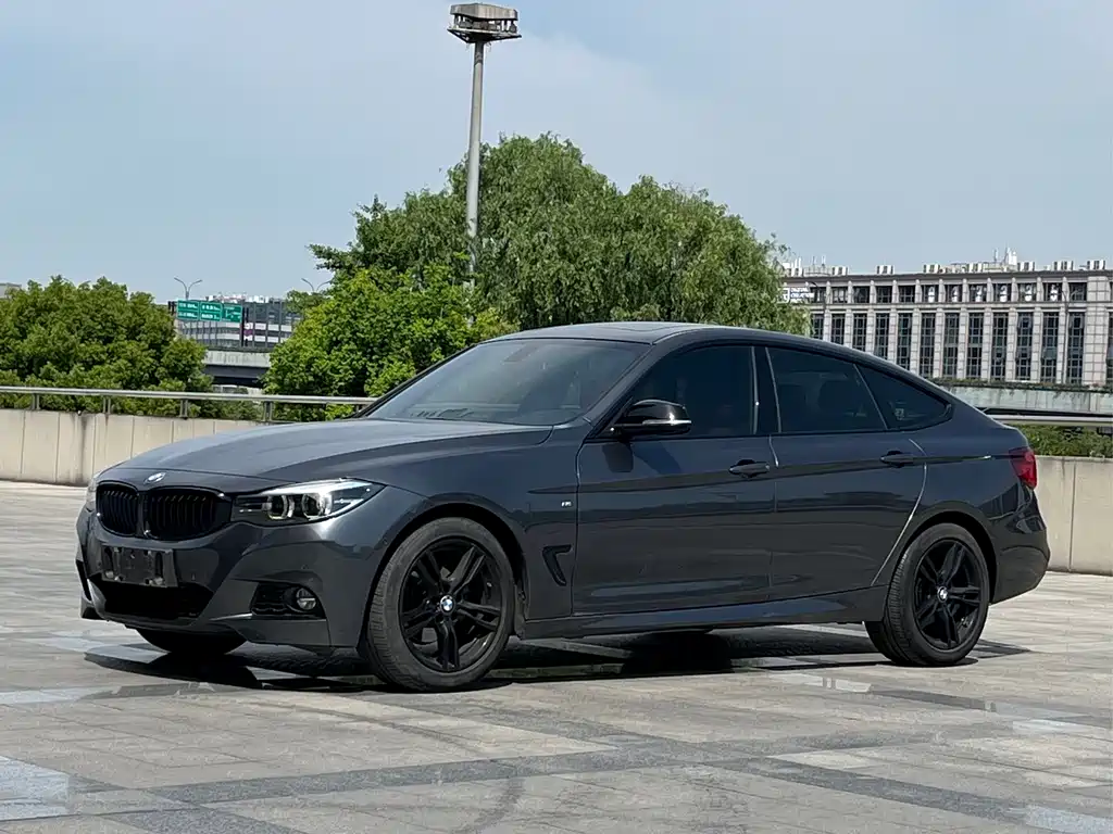 BMW 3 Series GT 2019